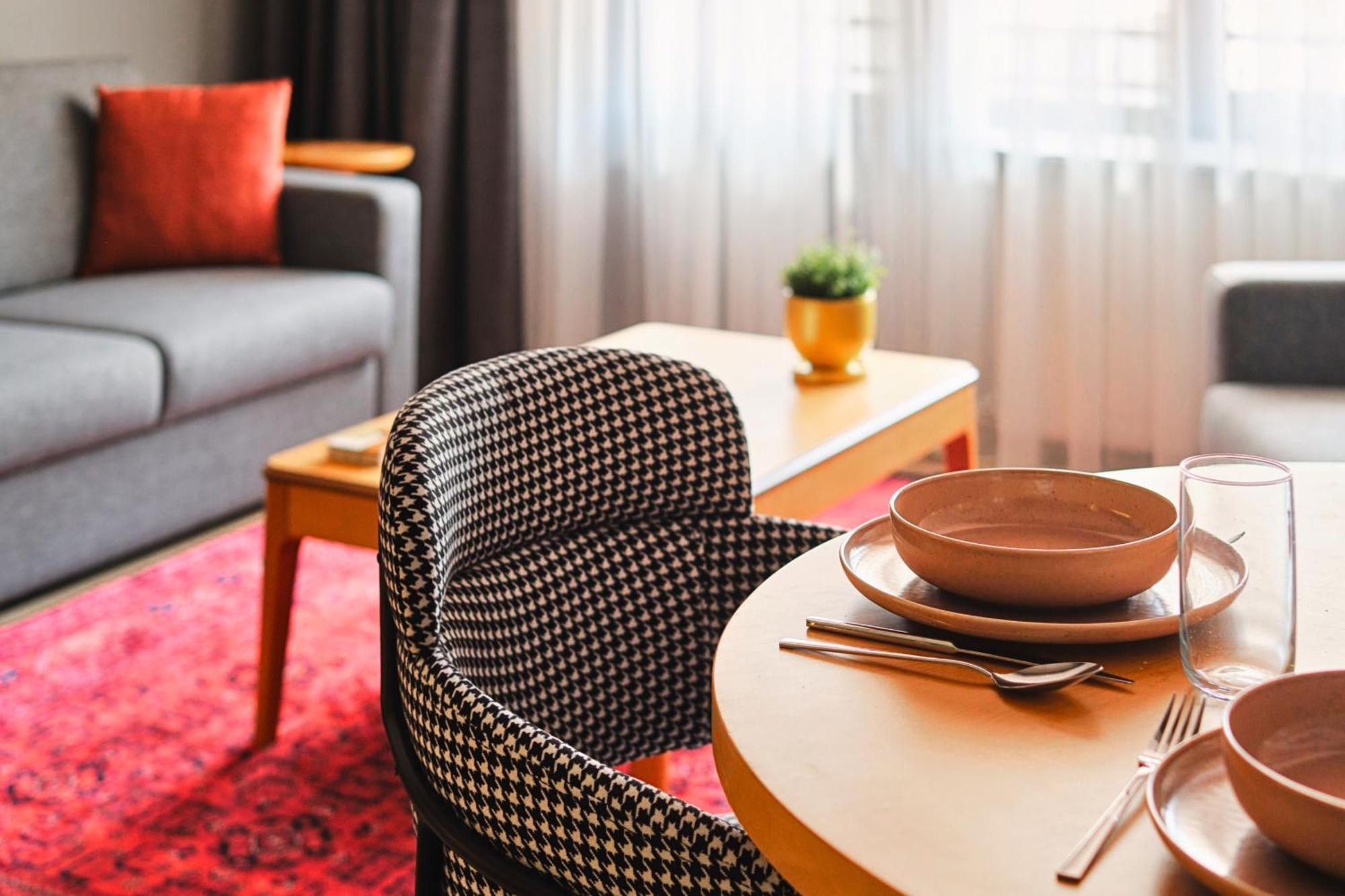 Taks-Inn Suites Istanbul Ngoại thất bức ảnh