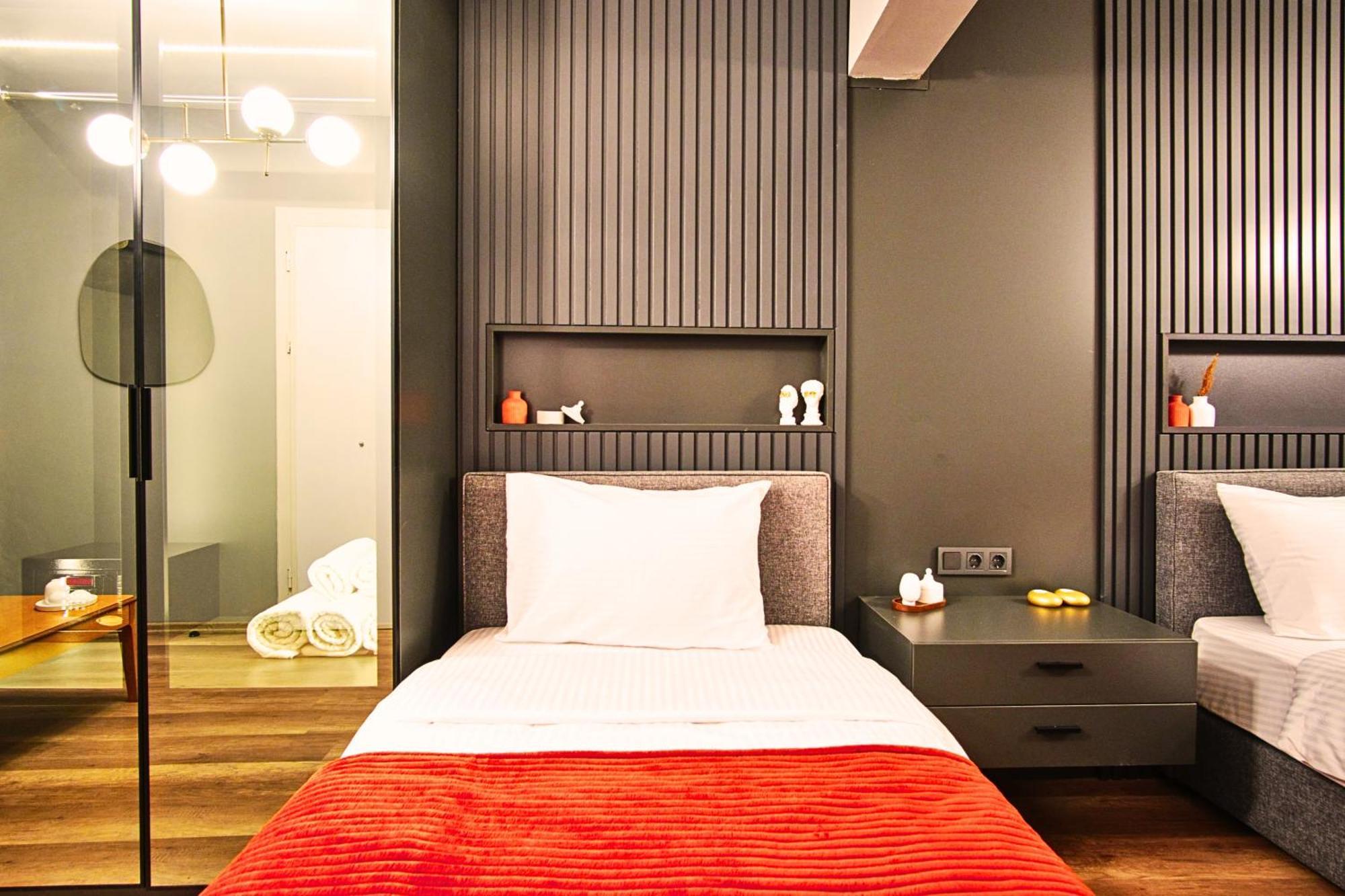 Taks-Inn Suites Istanbul Ngoại thất bức ảnh