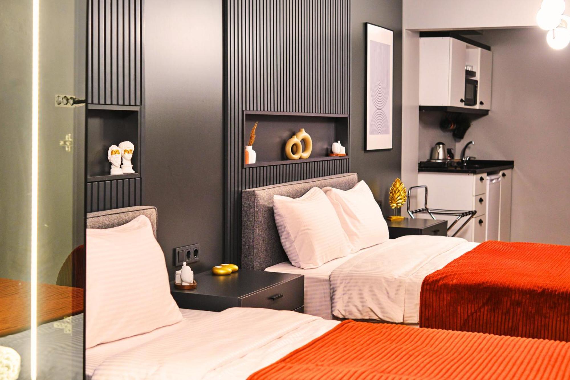Taks-Inn Suites Istanbul Ngoại thất bức ảnh