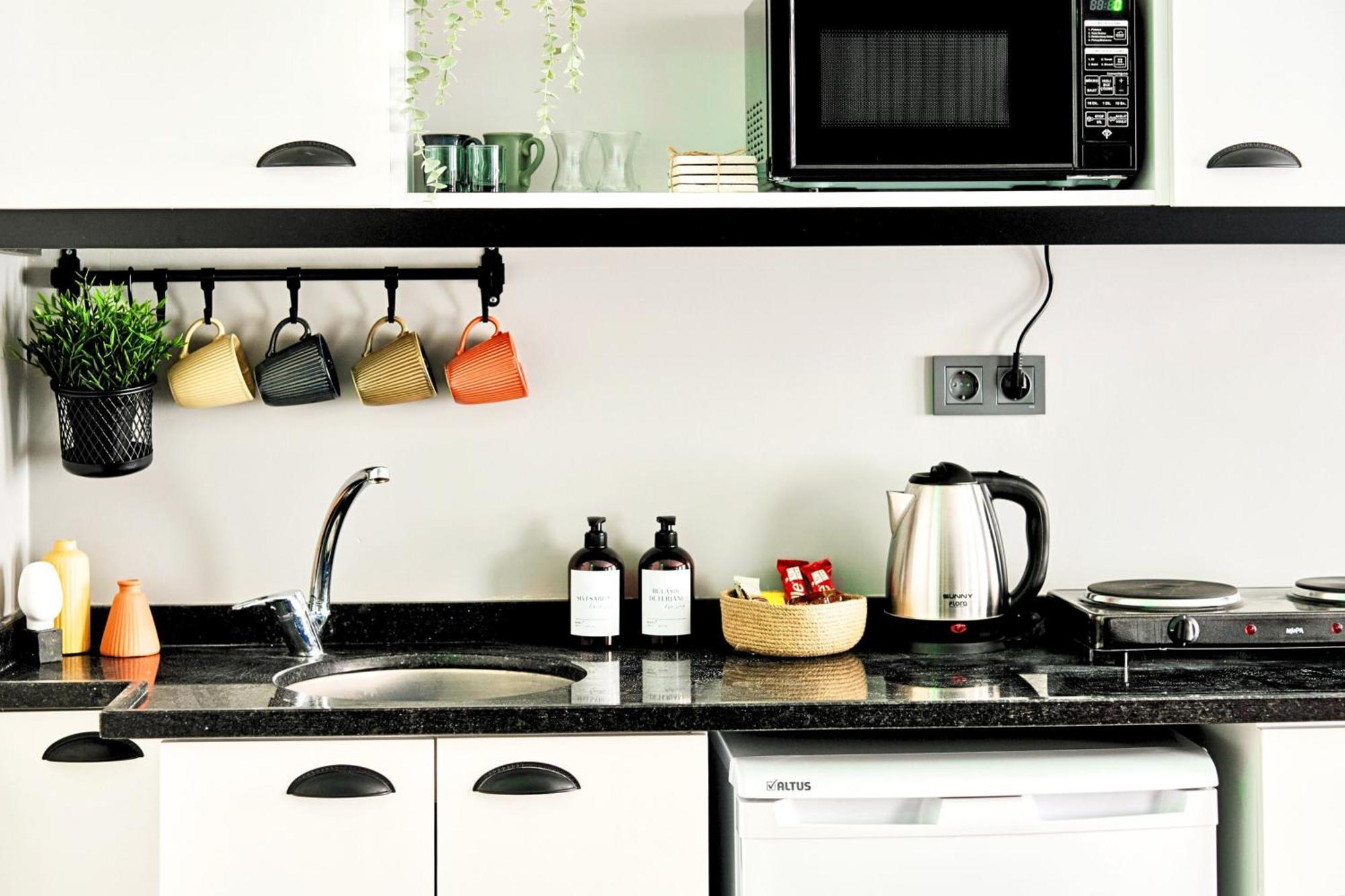Taks-Inn Suites Istanbul Ngoại thất bức ảnh