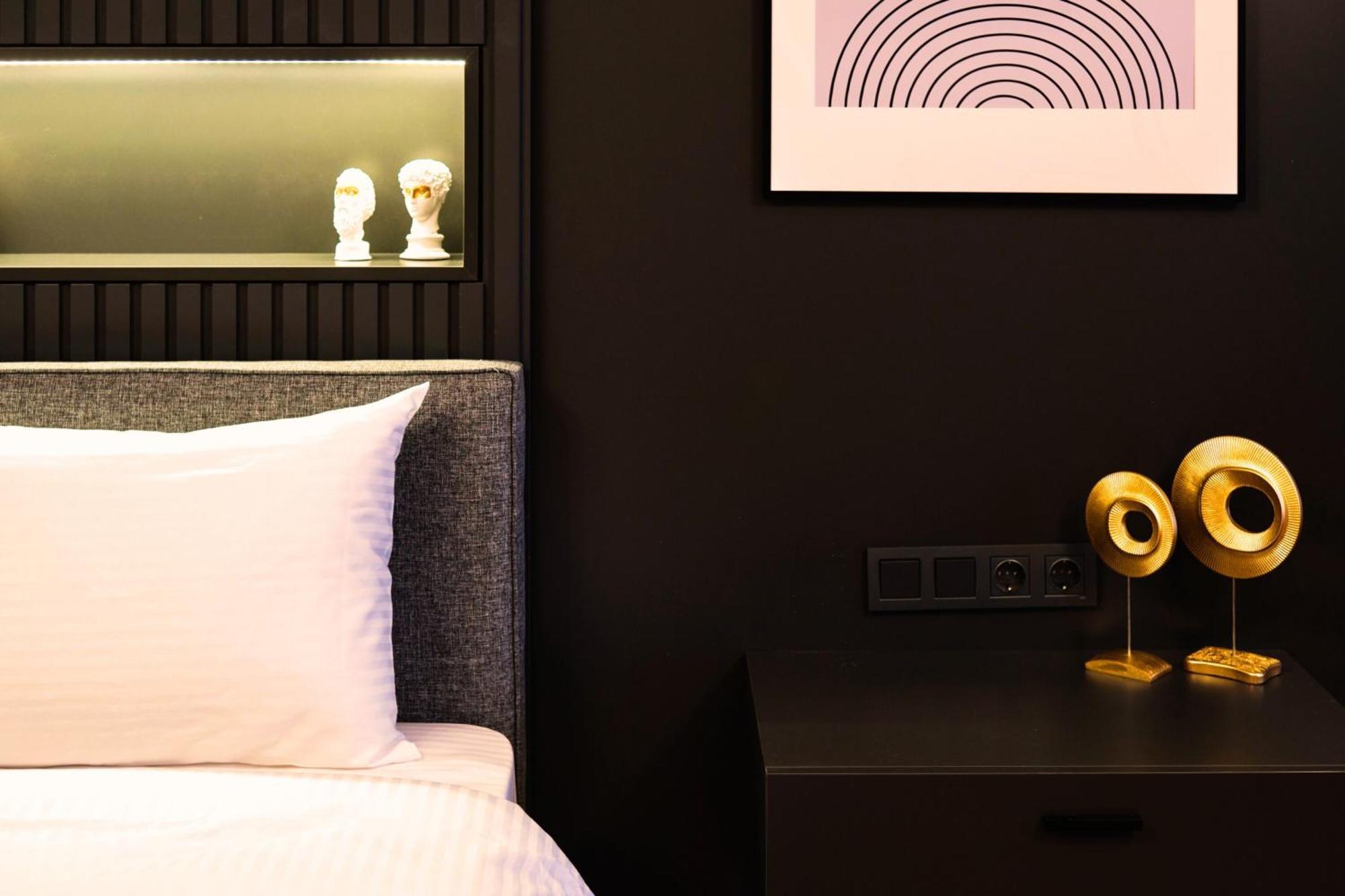 Taks-Inn Suites Istanbul Ngoại thất bức ảnh